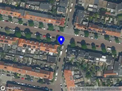 Brandweer met gepaste spoed naar de De Weerdstraat in IJmuiden vanwege reanimatie