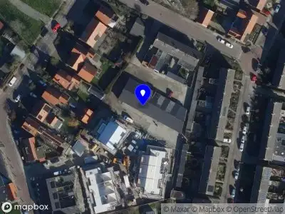 Brandweer met grote spoed naar de Kon Beatrixstraat in Waarde vanwege een buitenbrand