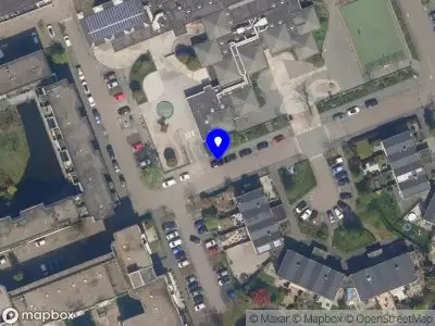 Ambulance met gepaste spoed naar de Baarnhoeve in Vlaardingen