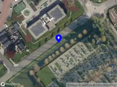 Politie naar de Heukelumseweg in Asperen vanwege aanrijding met letsel