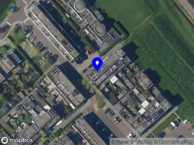 Ambulance met grote spoed naar de Korfbalstraat in 's-Gravenhage