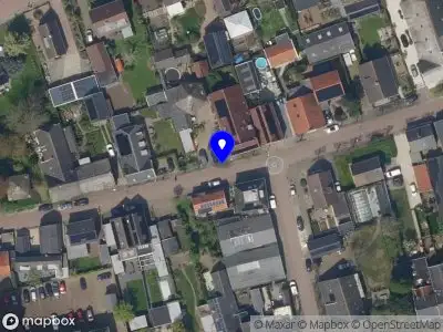 Politie naar de Beukenstraat in Beesd vanwege aanrijding met letsel