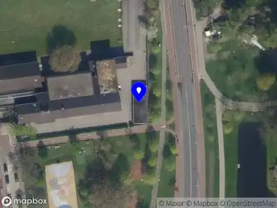 112 melding Ambulance met grote spoed naar de Essenburgsingel in Rotterdam