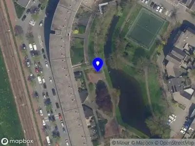 Ambulance met grote spoed naar de Kobelaan in Rotterdam