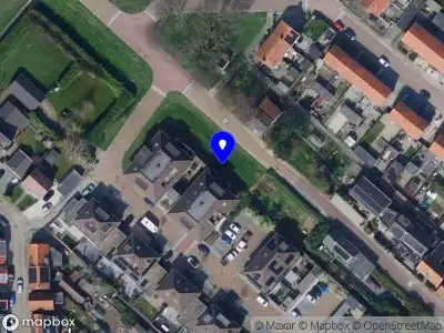 Ambulance met gepaste spoed naar de Molendijk in 's-Gravendeel