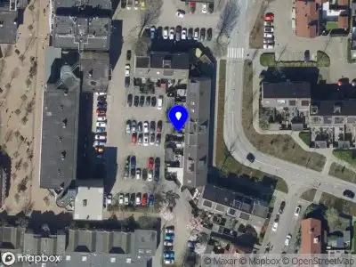 Ambulance met grote spoed naar de Voorn in Ridderkerk