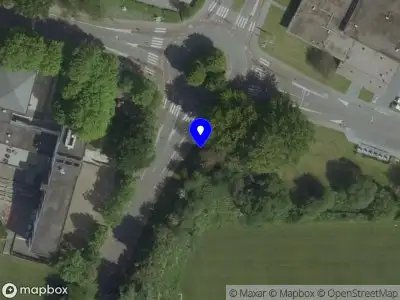 Politie naar de Porseleinstraat in Maastricht vanwege aanrijding met letsel