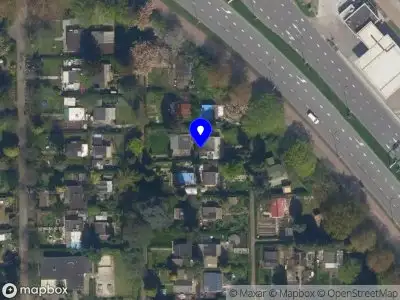 Ambulance met gepaste spoed naar de Tjalklaan in Rotterdam