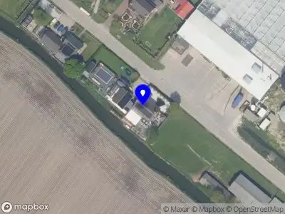 Ambulance met grote spoed naar de Bollaarsdijk in Brielle