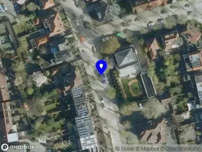 Brandweer en politie met gepaste spoed naar de Prof. Dondersstraat in Tilburg