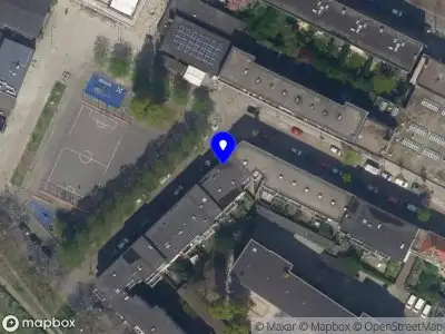 112 melding Ambulance met grote spoed naar de Blokmakersdwarsstraat in Rotterdam