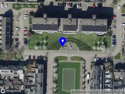 Ambulance met gepaste spoed naar de Serenadelaan in Barendrecht