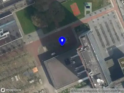 Ambulance met gepaste spoed naar de Cornelis Drebbelweg in Delft