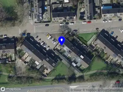 Ambulance met grote spoed naar de Saturnusstraat in Spijkenisse
