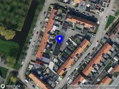 Ambulance met gepaste spoed naar de Molenlaan in Maasdam