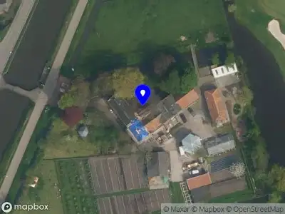 Ambulance met grote spoed naar de Tramkade in Schipluiden