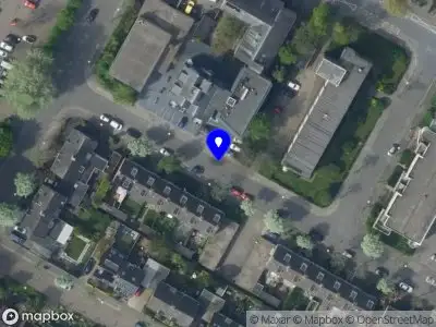 Ambulance met grote spoed naar de Justus van Effenstraat in Alkmaar