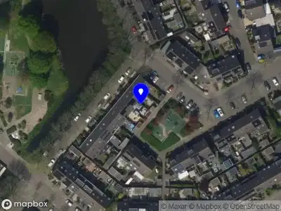 Politie naar de Van Boetzelaerlaan in Hoogland vanwege aanrijding met letsel