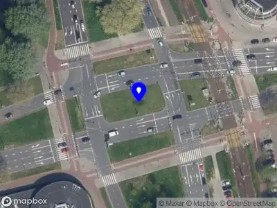 Ambulance met gepaste spoed naar de Prins Alexanderlaan in Rotterdam