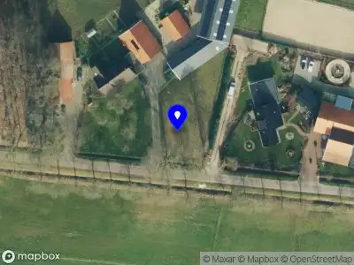 Brandweer met grote spoed naar de Beekdorpweg in Weerselo vanwege stankoverlast