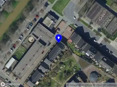 Ambulance met gepaste spoed naar de Zwaardvisstraat in Hoogvliet Rotterdam