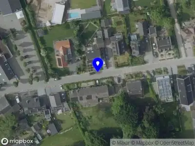 Ambulance met grote spoed naar de Groeneweg in Herten