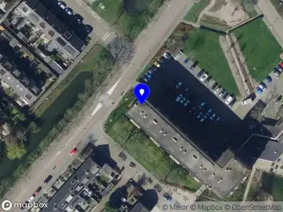 Ambulance met grote spoed naar de Van Kijfhoekstraat in Hendrik-Ido-Ambacht