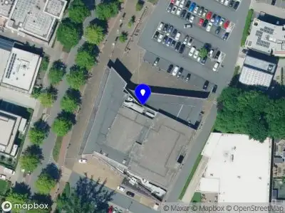 Politie naar de Theaterplein in Barneveld vanwege aanrijding met letsel