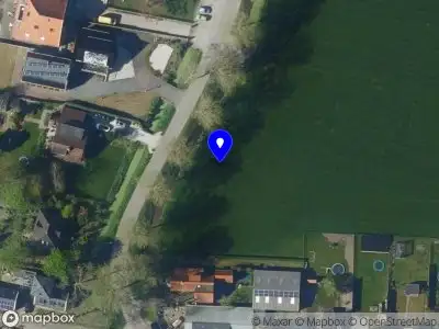 Ambulance met gepaste spoed naar de Nieuwboerweg in Waarland