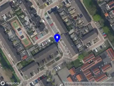 Ambulance met grote spoed naar de Meester Streeflandstraat in Nieuw-Lekkerland