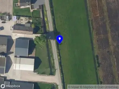 Politie met grote spoed naar de Bentweg in Hazerswoude-Dorp vanwege voertuigen te water