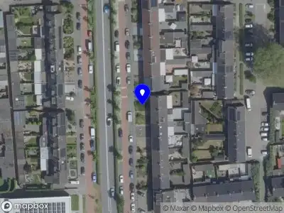 Brandweer met grote spoed naar de Katoenstraat in Geldrop vanwege voertuigbrand