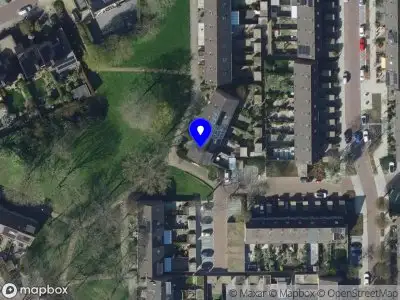 Ambulance met grote spoed naar de Grasbroek in Zwijndrecht