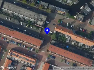 Ambulance met gepaste spoed naar de Catsstraat in Alkmaar