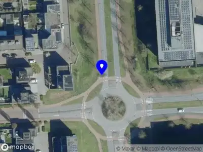 Brandweer met gepaste spoed naar de Koetshuislaan in Waalwijk vanwege een buitenbrand