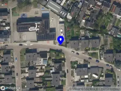 112 melding Ambulance met gepaste spoed naar de Burgemeester Beyenstraat in Pernis Rotterdam