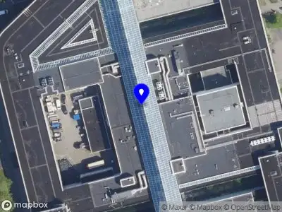 Brandweer met gepaste spoed naar de Hospitaalweg in Almere vanwege afhijsen patient