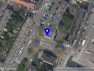 Ambulance met grote spoed naar de Goereesestraat in Rotterdam