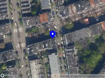 Ambulance met grote spoed naar de Berkelselaan in Rotterdam