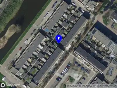 Ambulance met gepaste spoed naar de De Rietlanden in Alblasserdam