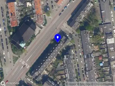 Ambulance met gepaste spoed naar de Rozenlaan in Rotterdam