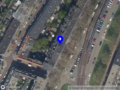 Ambulance met gepaste spoed naar de Mijnsherenlaan in Rotterdam