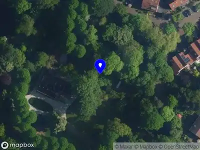 Brandweer met gepaste spoed naar de Prinsenlaan in Heemstede vanwege stormschade