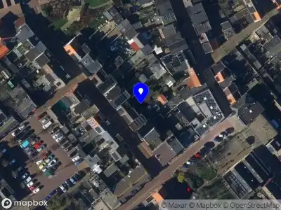 Ambulance met gepaste spoed naar de 1e Vroonstraat in Den Helder