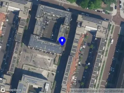 Brandweer met grote spoed naar de Elfendansstraat in Amsterdam