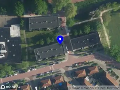 Ambulance met gepaste spoed naar de Lavaspad in Amsterdam