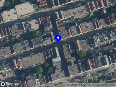 Traumahelikopter met grote spoed naar de Eerste Boomdwarsstraat in Amsterdam