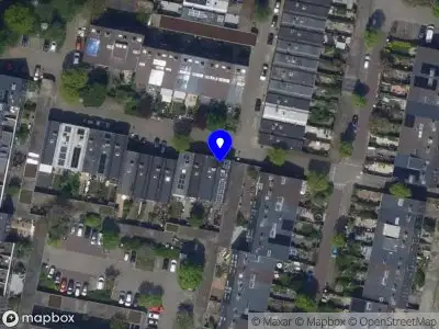 Ambulance met grote spoed naar de Mosselbank in Leiden