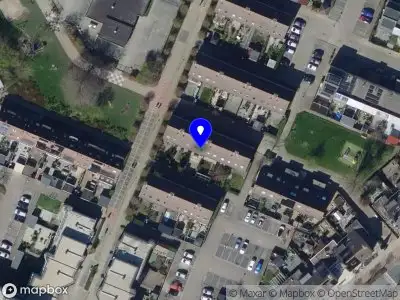 Ambulance met grote spoed naar de Martin Luther Kinglaan in Hellevoetsluis