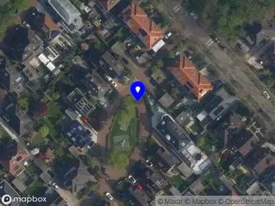 Ambulance met gepaste spoed naar de Serpentine in 's-Gravenhage